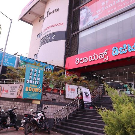 Sri Sai Ram Suites Bangalore Luaran gambar