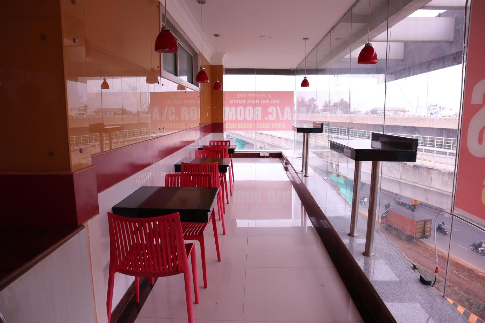 Sri Sai Ram Suites Bangalore Luaran gambar