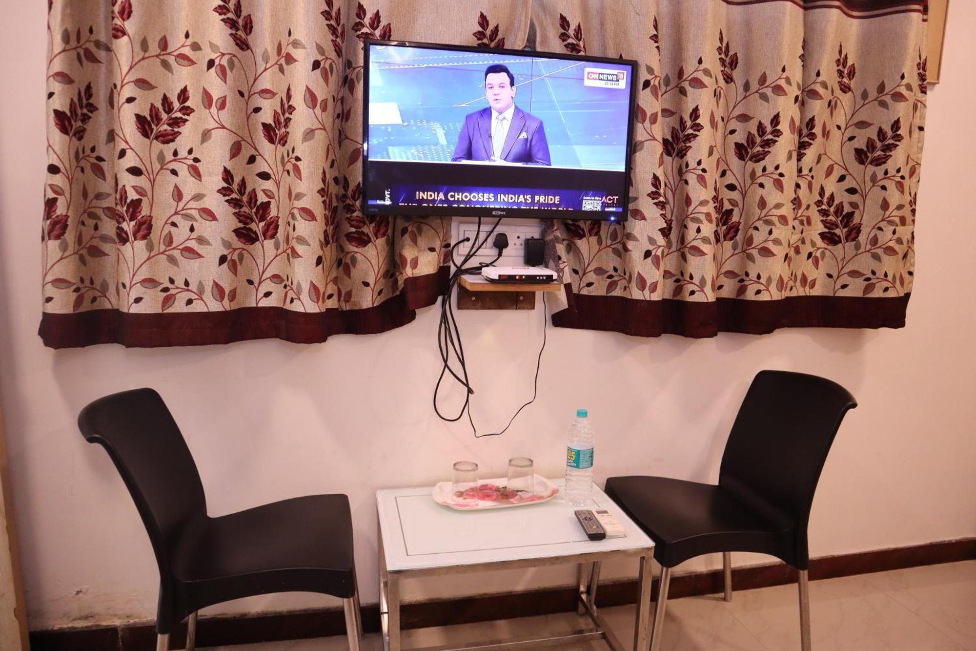 Sri Sai Ram Suites Bangalore Luaran gambar