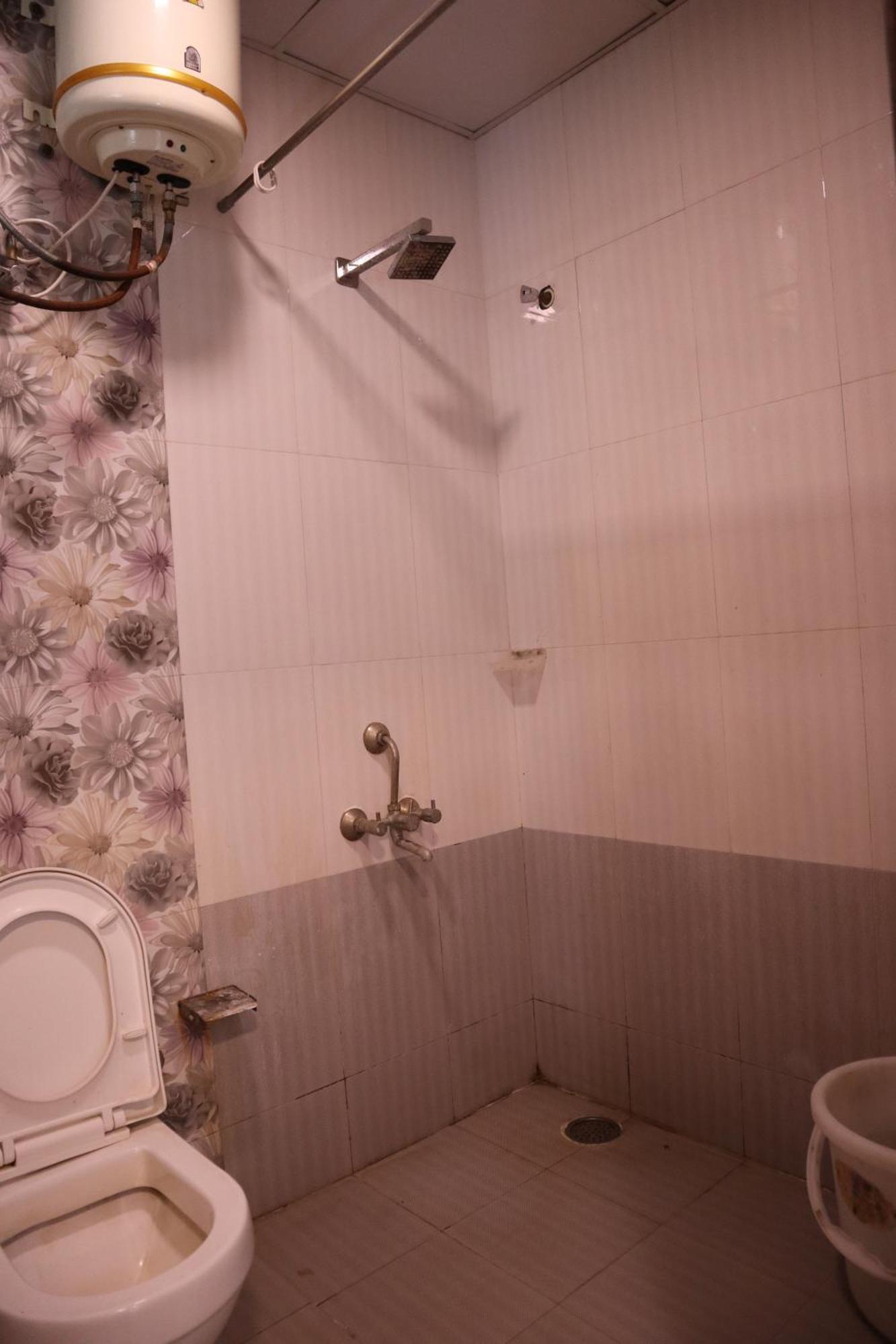 Sri Sai Ram Suites Bangalore Luaran gambar